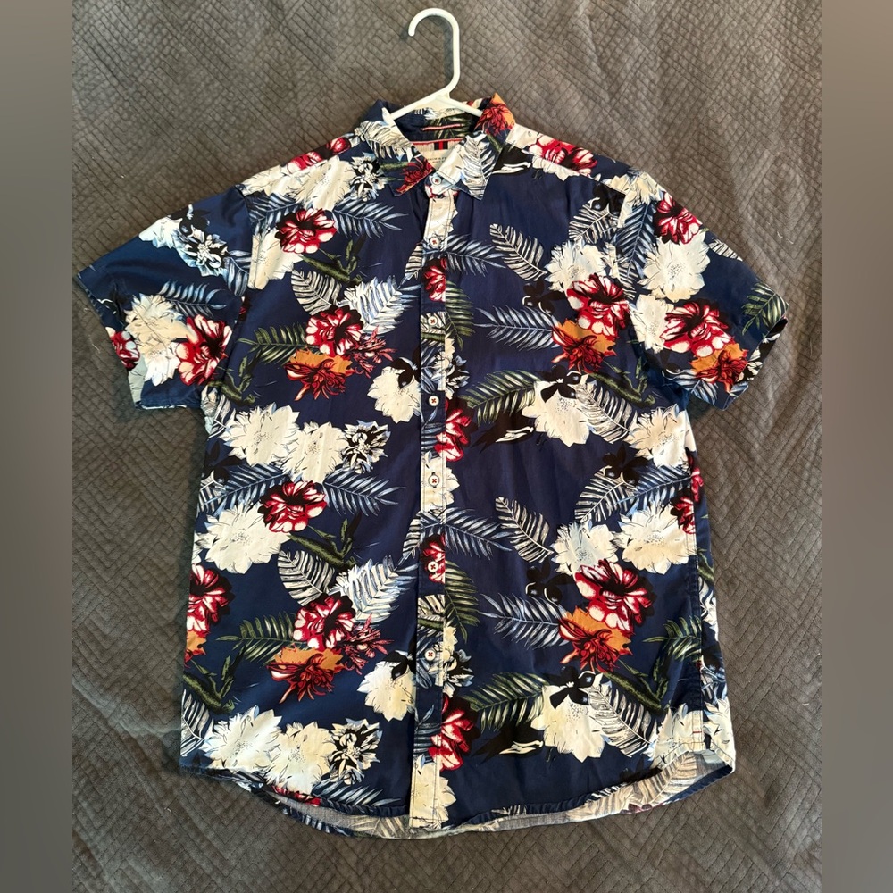 Denim & Flower Blue and White Casual Button Down Shirt